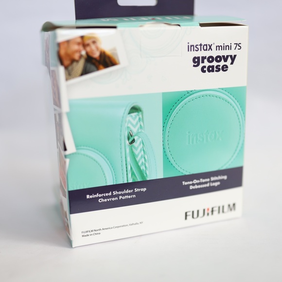 NIB Fujifilm  Instax mini 7S camera case - Picture 5 of 7